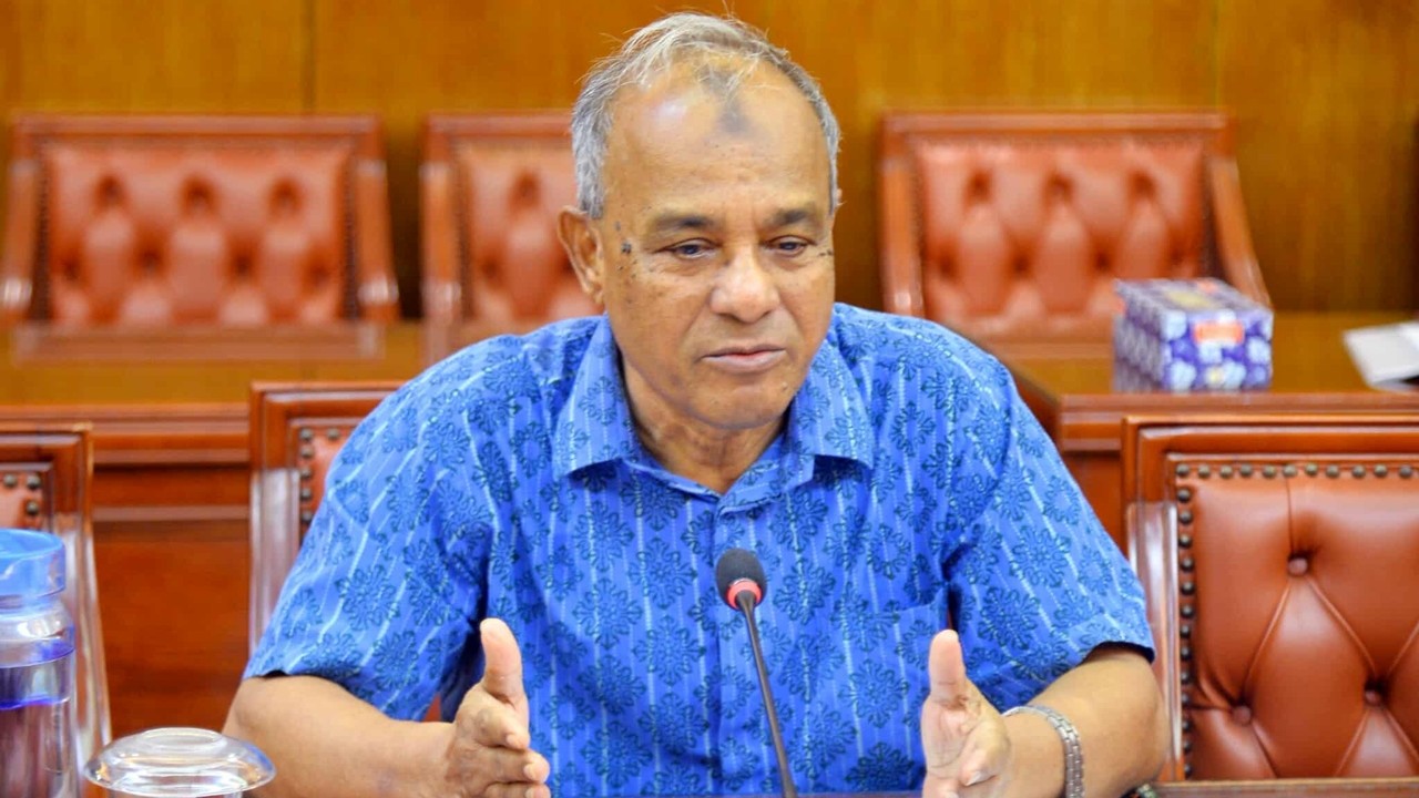 সেফ এক্সিট প্রসঙ্গে যা বললেন স্বরাষ্ট্র উপদেষ্টা